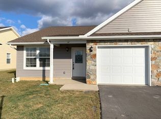 47 Pacific Ave, Milroy, PA 17063