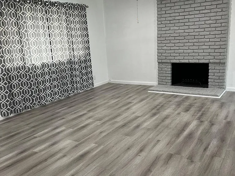 832 Penarth Ave — Photo 3