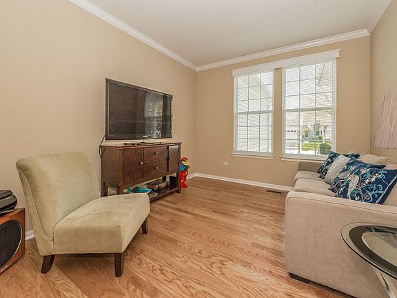 4th image of 12956 Oak Grove Dr