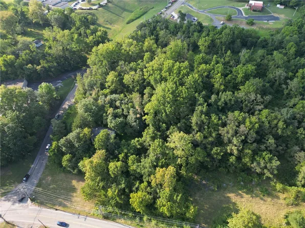 7943 Saltsburg Rd, Pittsburgh, PA 15239