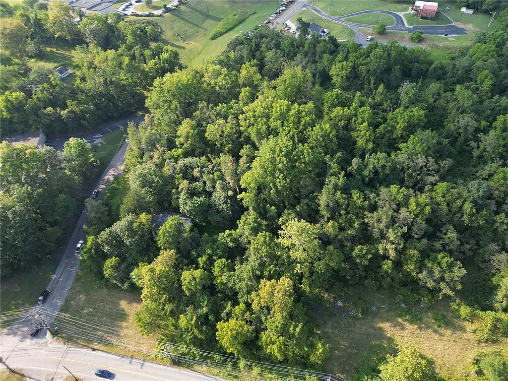 7943 Saltsburg Rd photo 1