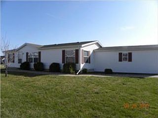 1st image of 408 NE Poplar Ct