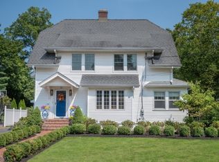 22 Hillcrest Rd, Madison, NJ 07940