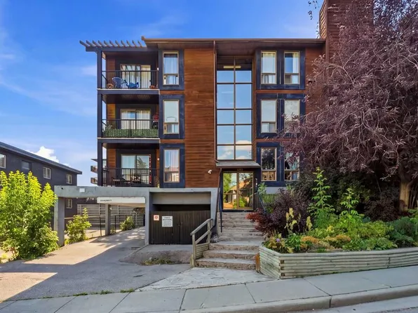 2611 N 15a St SW #306, Calgary, AB T2T 4C1