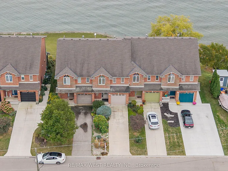 114 Brown St #3 — Photo 41