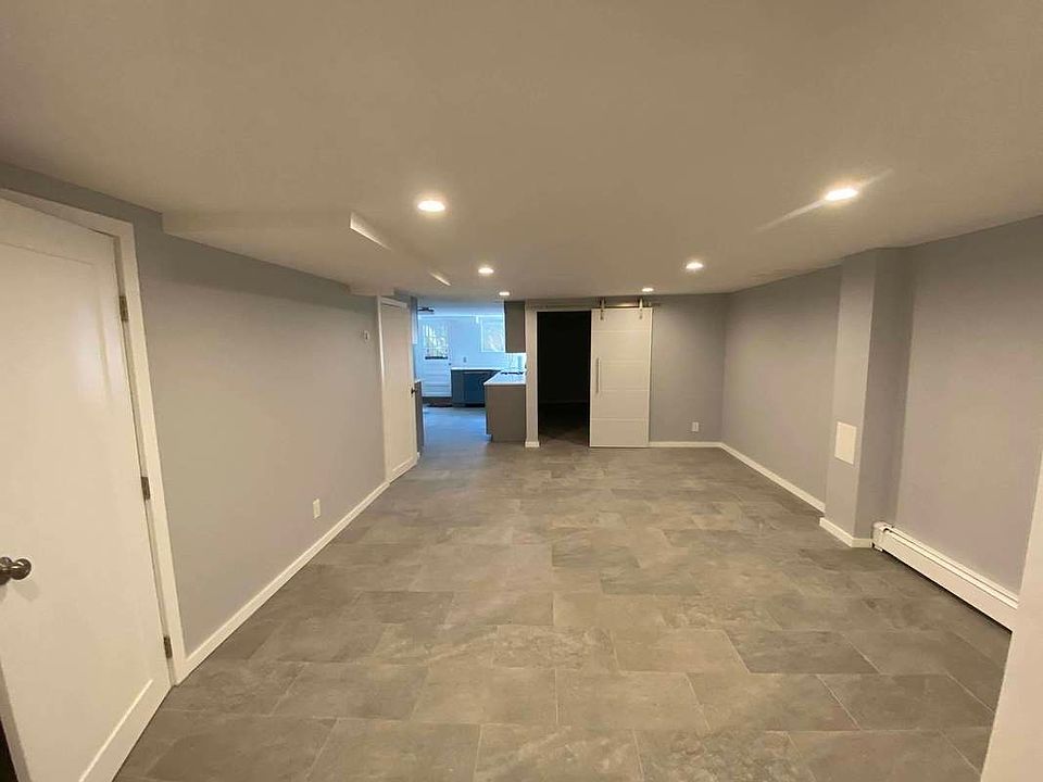 1st image of 25-14 38th St #1D