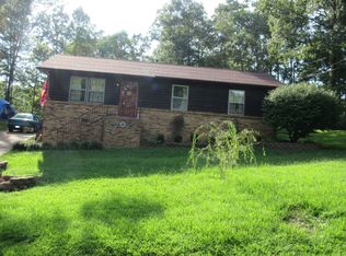103 Oak Ridge Dr, Waverly, TN 37185