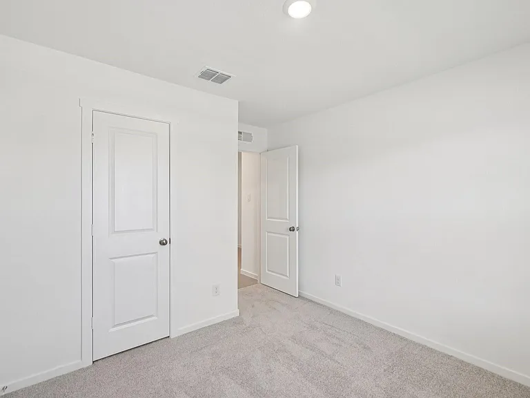 1629 Lercara Ln — Photo 32