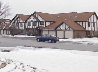 3417 Huntley Ter, Crete, IL 60417