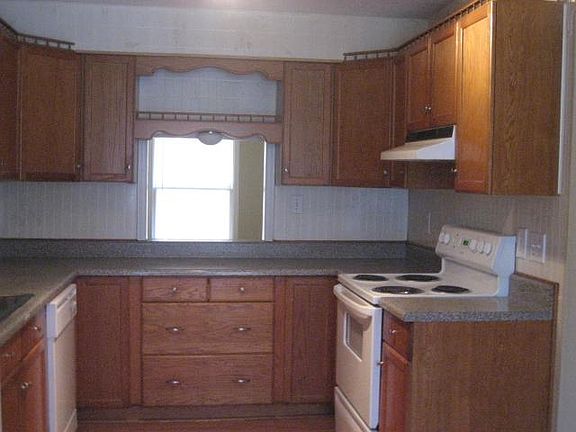 4th image of 4553 Coopers Creek Pl SE