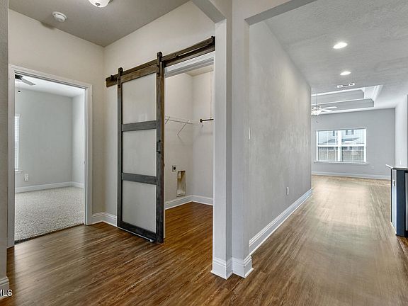 5th image of 6817 Sweetclover Dr