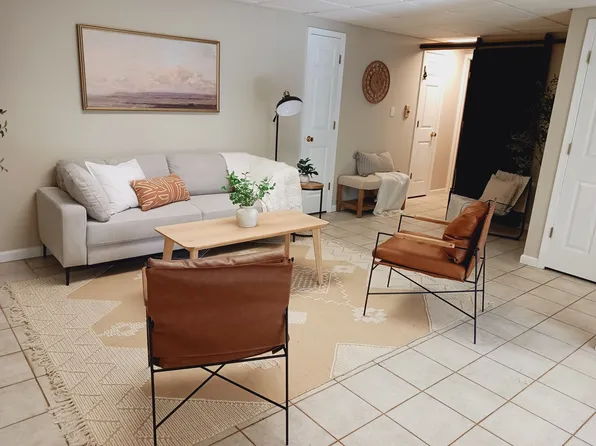 12656 Belleflower Ln, Fredericksburg, VA 22407