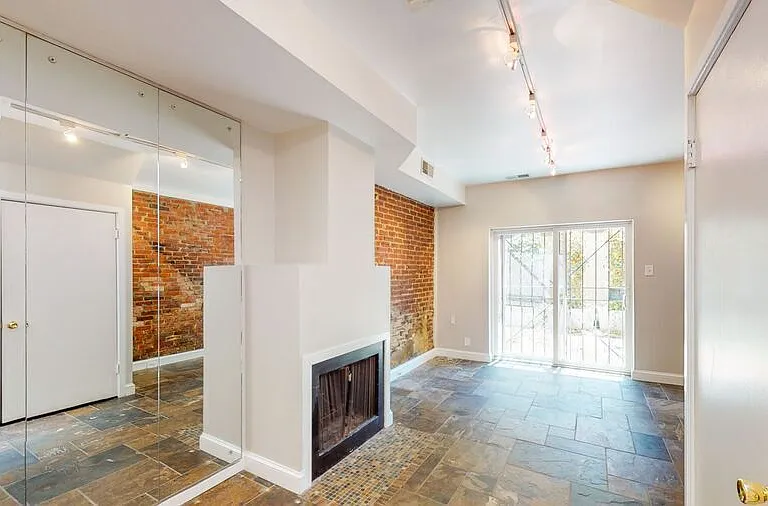 1108 Q St NW — Photo 1