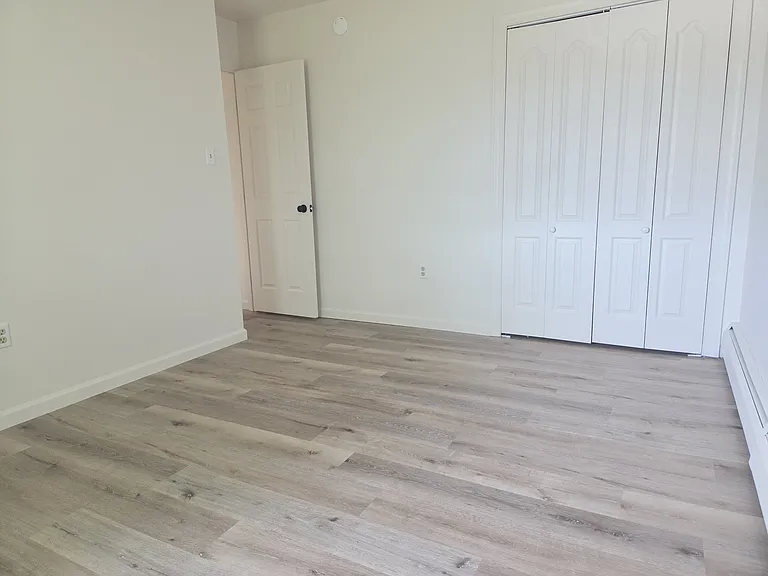 515 Poplar St — Photo 16