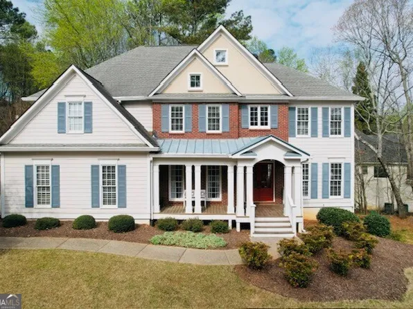 810 River Cove Dr, Dacula, GA 30019