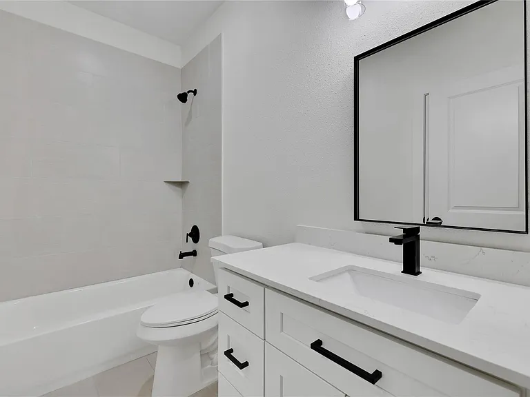2613 Delafield St #2 — Photo 13