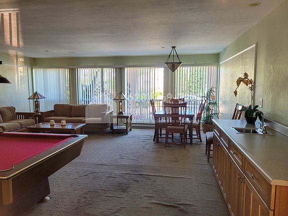 5th image of 4730 Noyes St APT 318