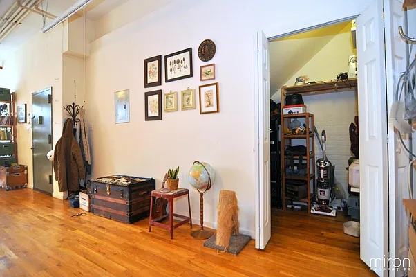 Rented by Miron Properties | media 7