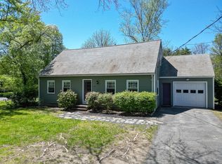 319 West St, Amherst, MA 01002