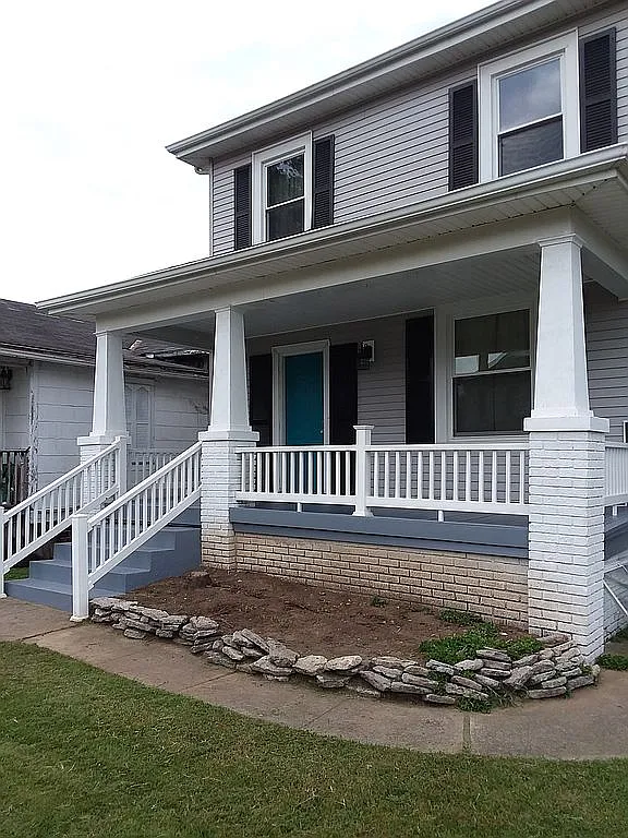 1693 Charles St photo 1