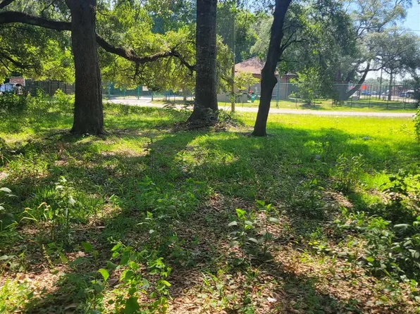 7901 Alexia Dr, Pensacola, FL 32534