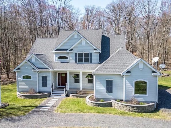 903 Lonely Cottage Rd, Upper Black Eddy, PA 18972