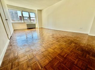 525 E 82nd St #11D, New York, NY 10028