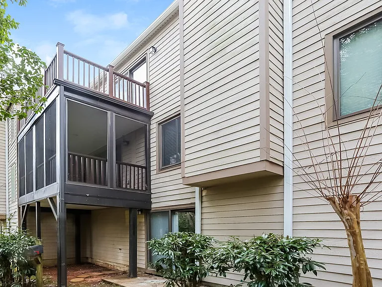 3125 Windbluff Dr — Photo 17