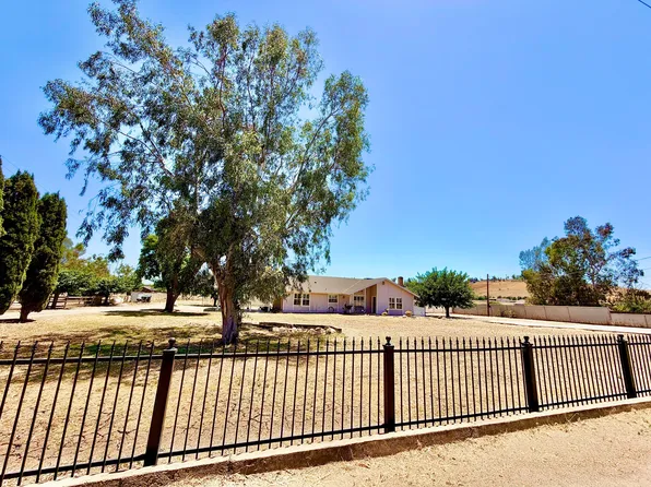 141 W Reid Avenue, Porterville, CA 93257