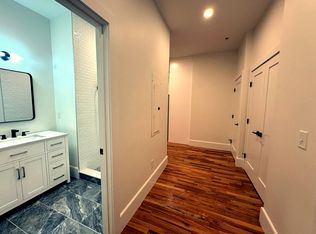 36 Exchange Ter #203, Providence, RI 02903