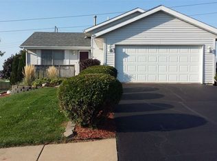 5364 Torque Rd, Loves Park, IL 61111