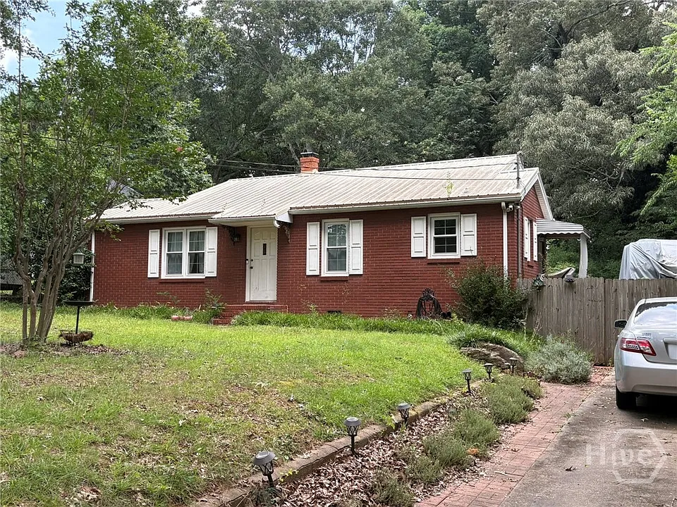 150 Appleby Dr