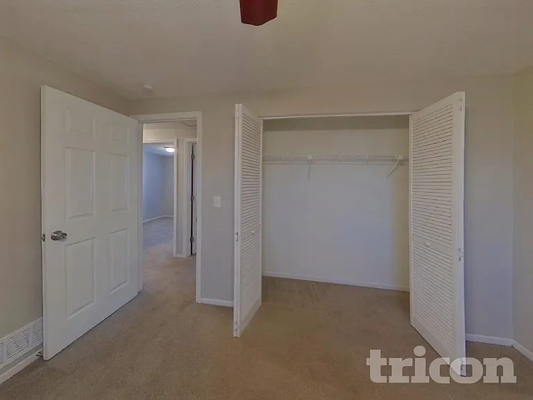 6 Forestgrove Ct — Photo 8