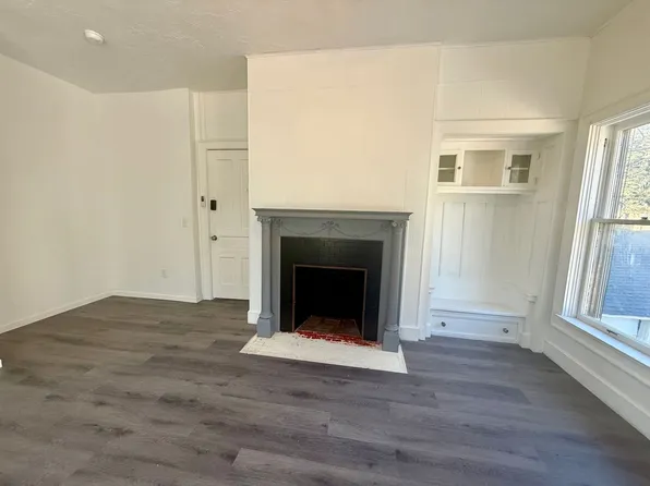 900 McClellan St, 900 McClellan St #7, Wausau, WI 54403