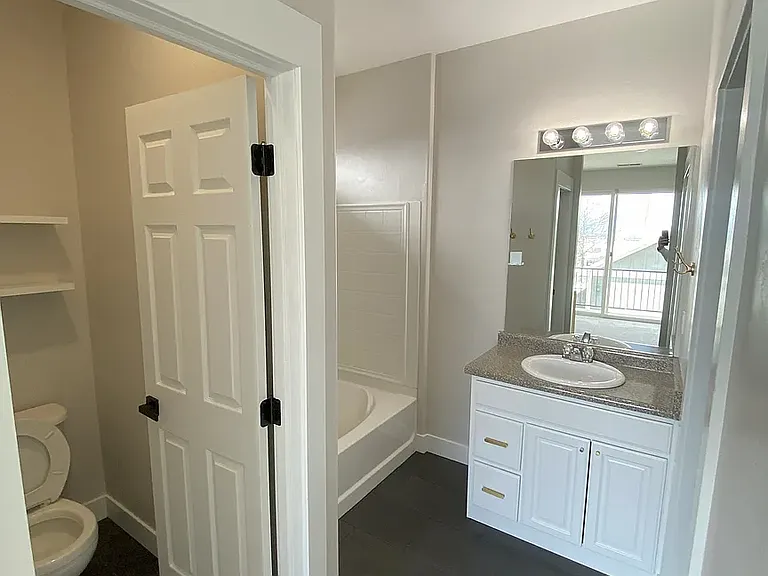11448 S Oakmond Rd #1 — Photo 9