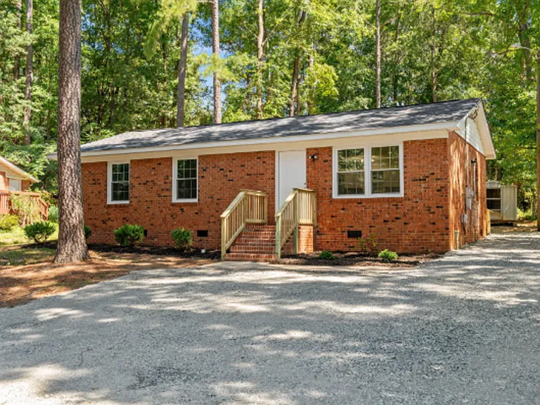 1725 Carr Creek Rd — Photo 1
