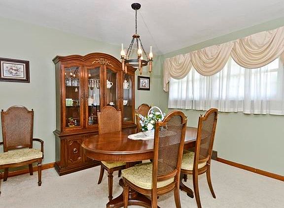 5th image of 11871 Doverhill Ct