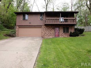 801 S Kim Moor Rd, PEORIA, IL 61605