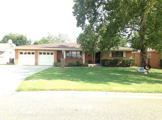 2812 W 18th St, Plainview, TX 79072