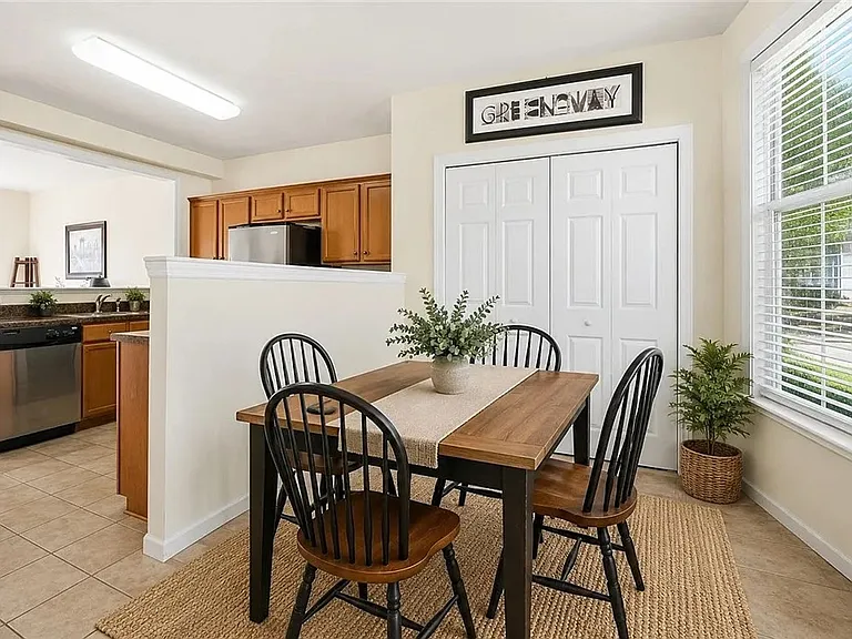 10565 Cherry Grove Ct — Photo 12