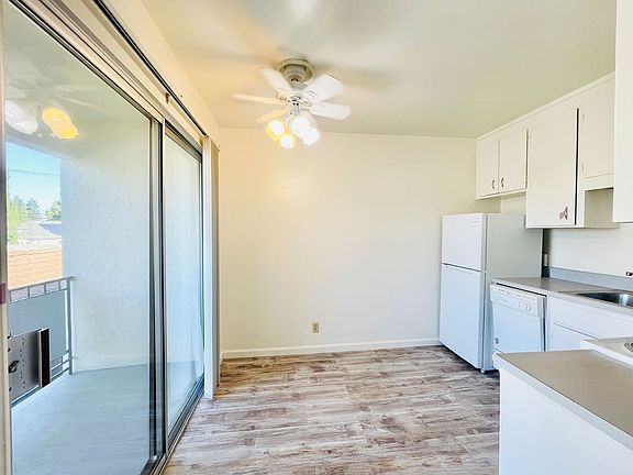 3rd image of 231 S Bayview Ave #18