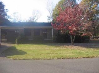 86 Smithfield Dr, Jackson, TN 38305