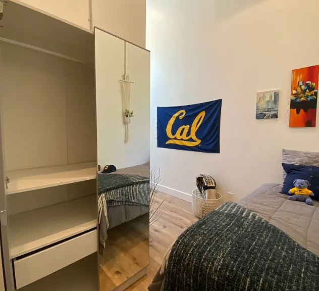 Room #102 Room #102