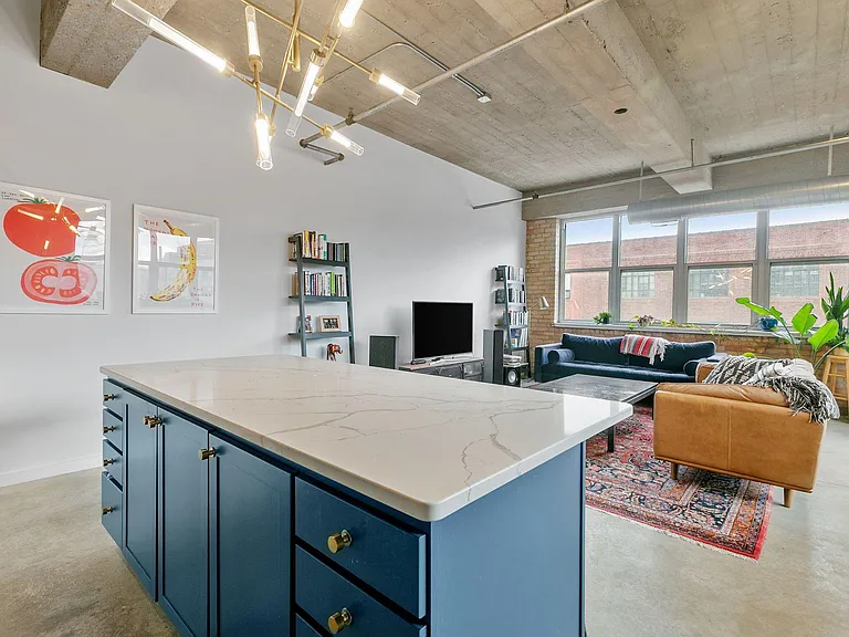 901 N 3rd St #408 — Photo 9