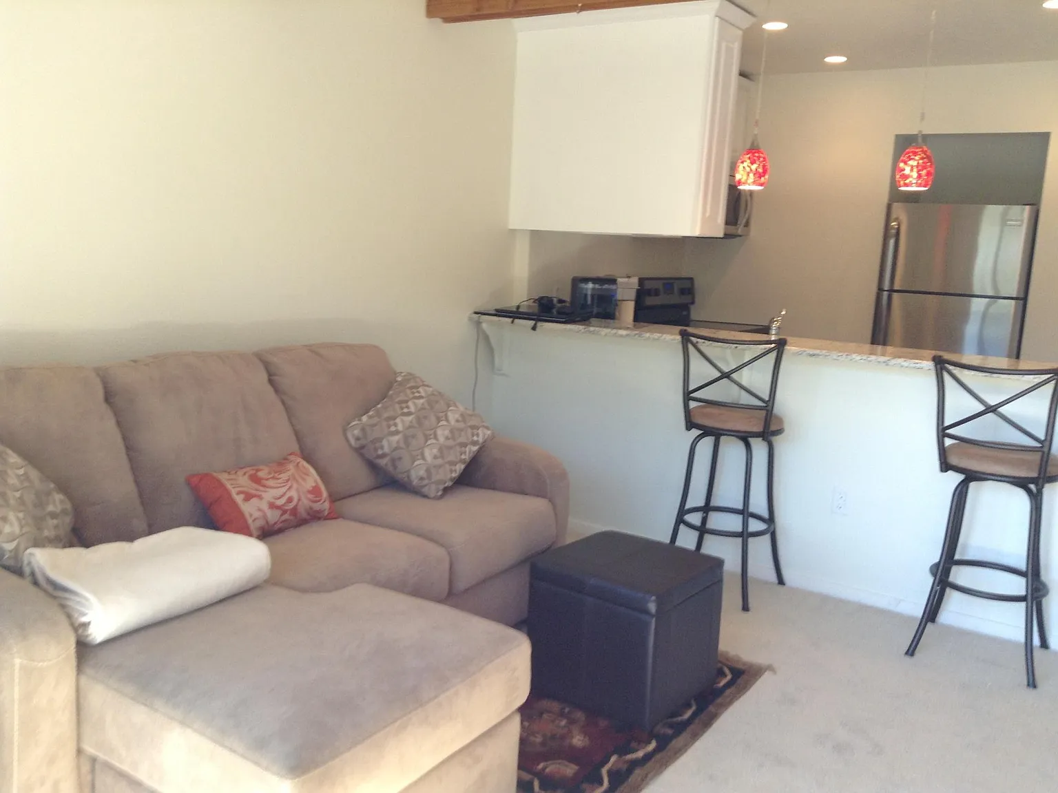1 bed, 498 sqft, $2,100 — Photo 3