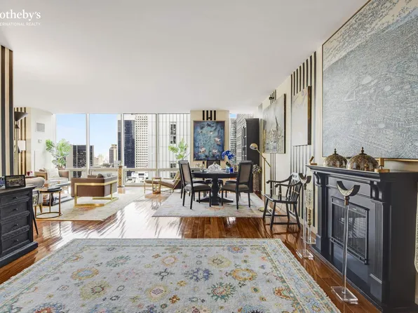 641 5th Avenue image 1 of 13