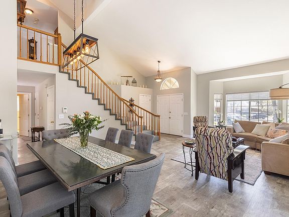 3rd image of 9819 Rosina Court