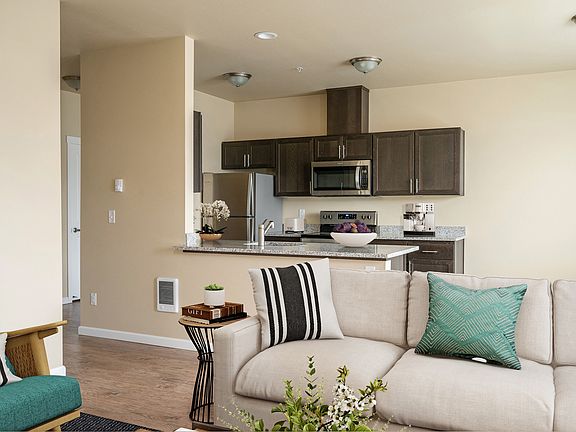 Willow Tree Place | Two-Bedroom Living Room