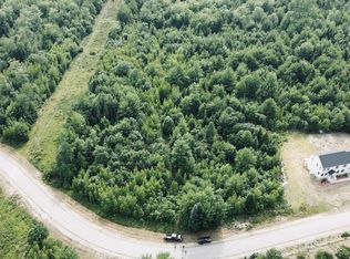 7 Aspen Rd, Bridgton, ME 04009