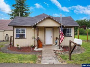 2320 Cedar St, Sweet Home, OR 97386